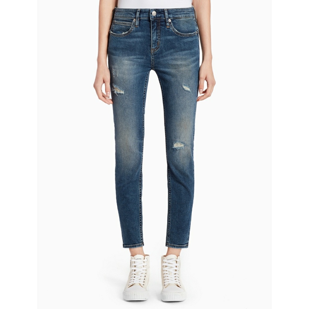 🚺🆕CALVIN KLEIN Distressed Mid Rise Skinny Jeans